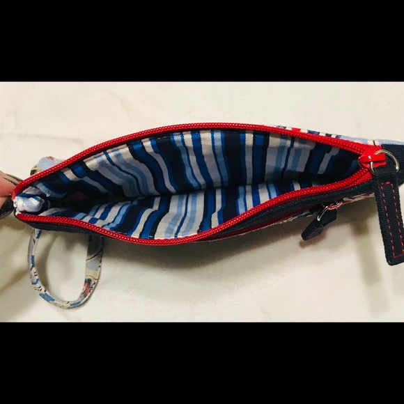 Vera Bradley Wristlet - Picture 3 of 3